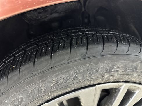 Certified 2025 Lexus RX 350 AWD image 12