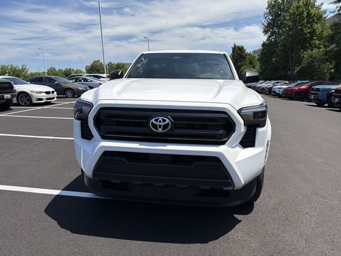 New 2026 Toyota Tacoma SR AWD/4WD image 2