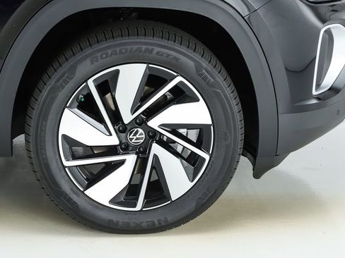 New 2026 Volkswagen Atlas SEL AWD/4WD image 54
