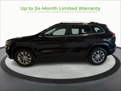 Used 2019 Jeep Cherokee Latitude Plus w/ Cold Weather Group AWD/4WD image 4
