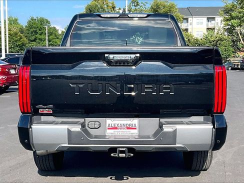 Used 2026 Toyota Tundra Limited AWD/4WD image 4