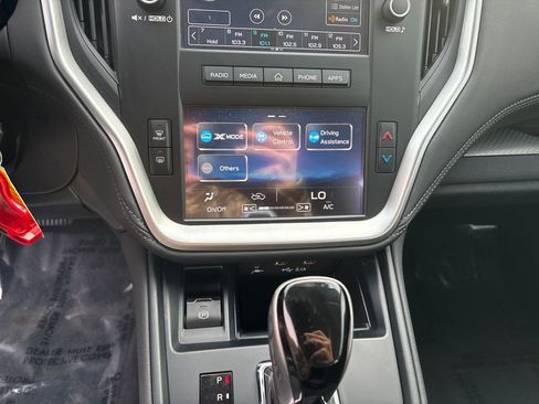 Used 2020 Subaru Outback 2.5i image 46