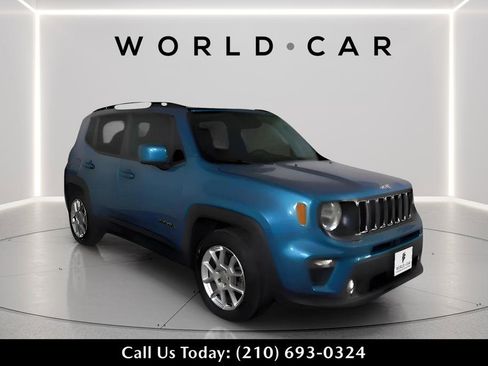 Used 2019 Jeep Renegade Latitude FWD image 1