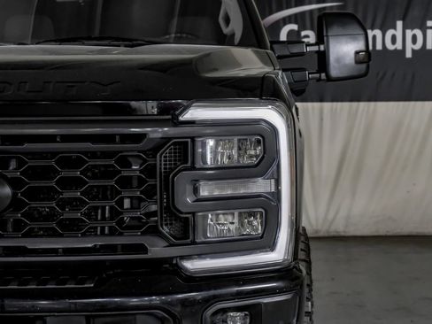 Used 2024 Ford F250 XL w/ STX Appearance Package image 38