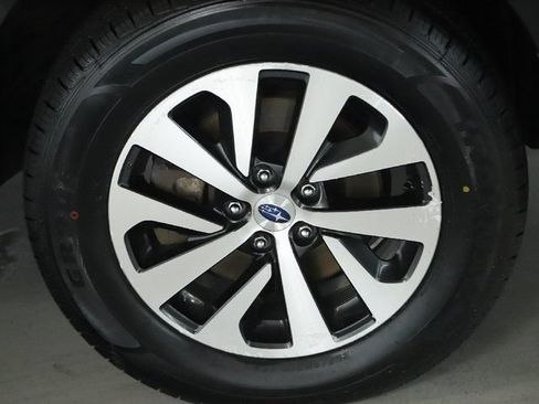 Certified 2024 Subaru Outback Premium AWD/4WD image 10