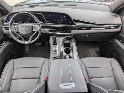 Certified 2023 Cadillac Escalade Sport w/ LPO, ONYX Package AWD/4WD image 14