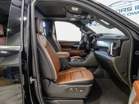 Used 2024 GMC Sierra 2500 Denali Ultimate AWD/4WD image 52