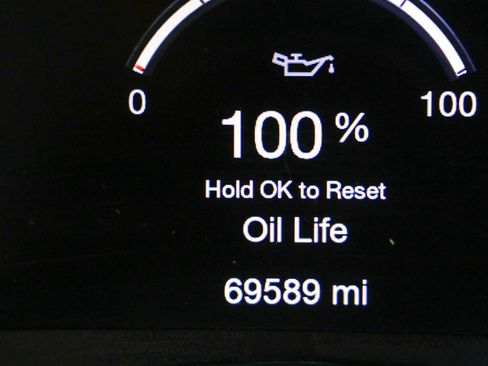 Used 2021 Jeep Grand Cherokee Laredo X AWD/4WD image 16