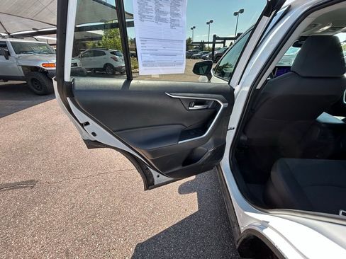Used 2024 Toyota RAV4 XLE image 24