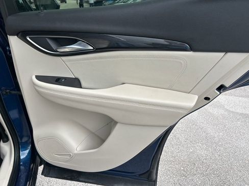 Used 2023 Buick Envision Preferred image 40