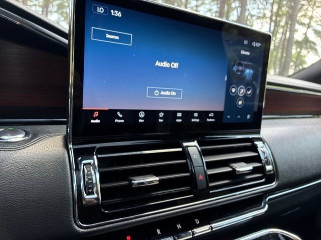 Certified 2023 Lincoln Navigator Reserve AWD/4WD image 31
