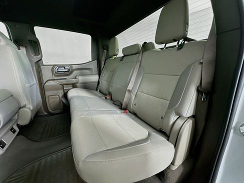 Used 2022 Chevrolet Silverado 1500 LT w/ Fleet Comfort Package image 25