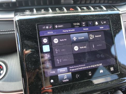 Used 2024 Jeep Grand Cherokee Altitude AWD/4WD image 32