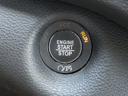 Certified 2020 Jeep Cherokee Limited FWD image 25