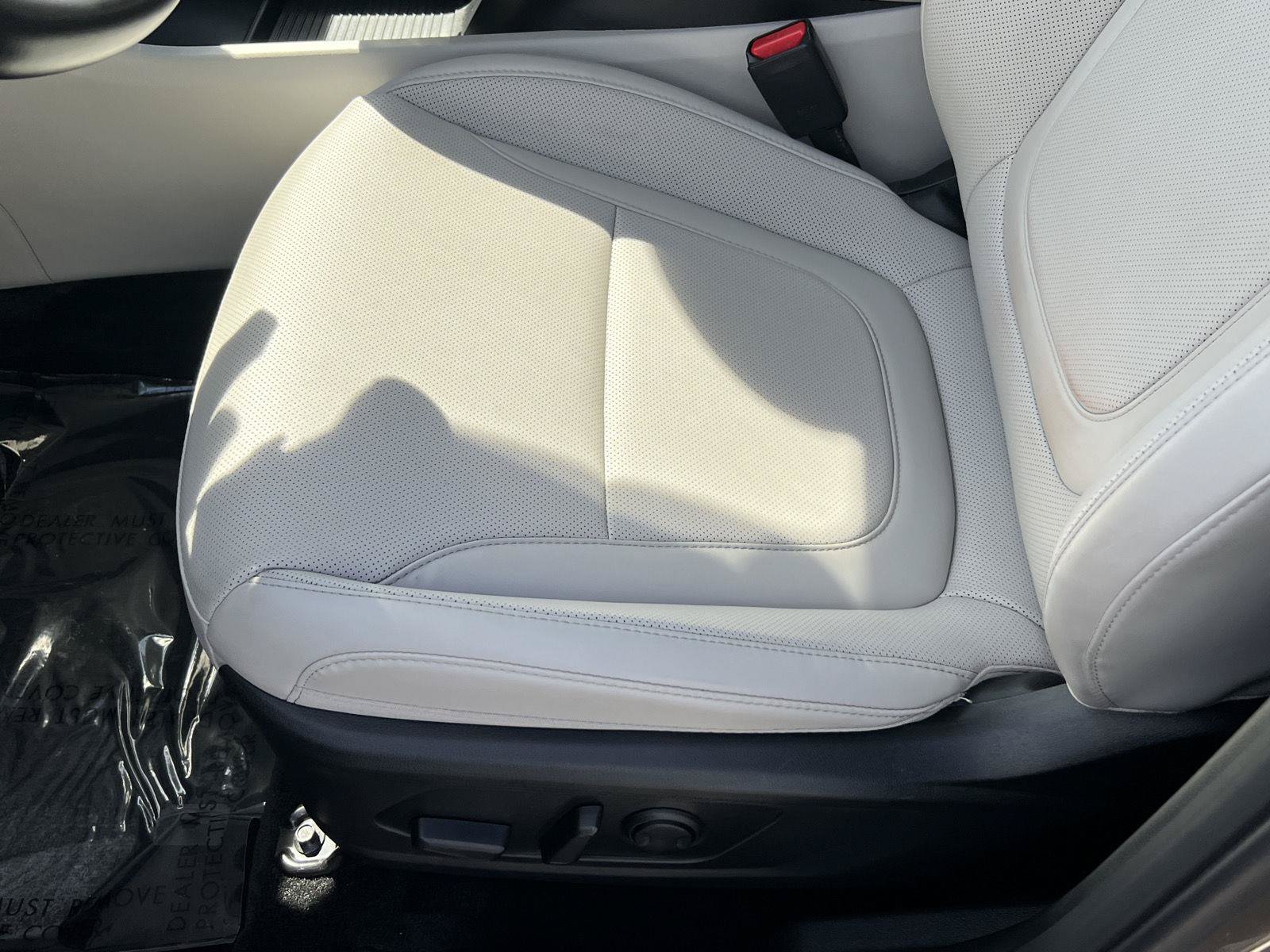Certified 2025 Hyundai Tucson SEL AWD/4WD image 31