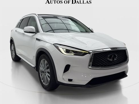 Used 2023 INFINITI QX50 Luxe FWD image 2