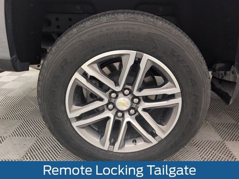 Used 2022 Chevrolet Colorado W/T w/ Custom Special Edition image 19