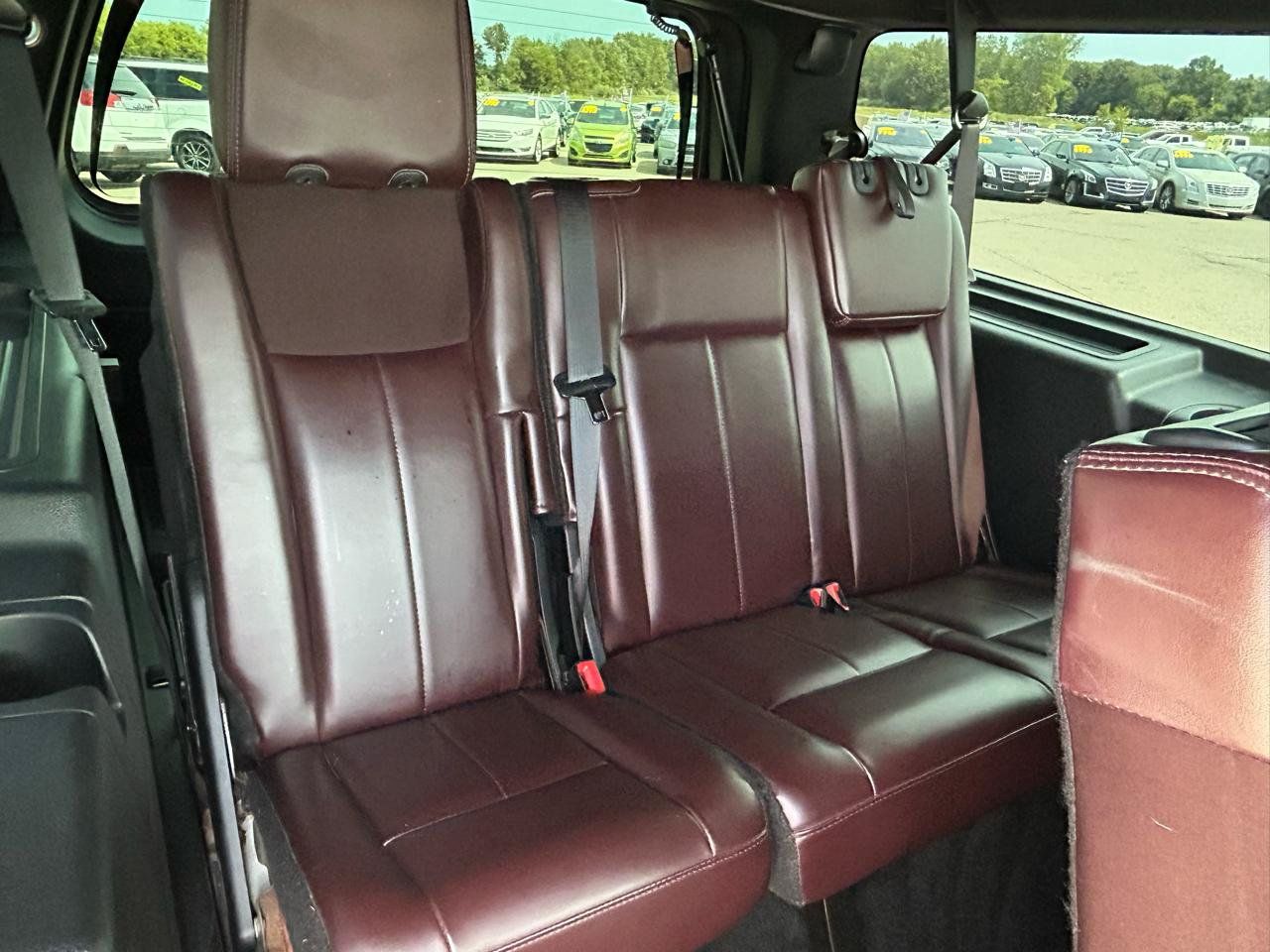 Used 2017 Ford Expedition Max Platinum AWD/4WD image 13