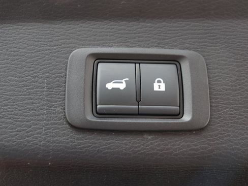 Used 2024 Mitsubishi Outlander FWD image 62