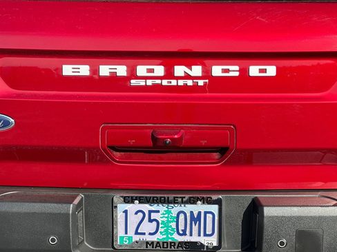 Used 2025 Ford Bronco Sport Outer Banks w/ Outer Banks Tech Package+ image 49