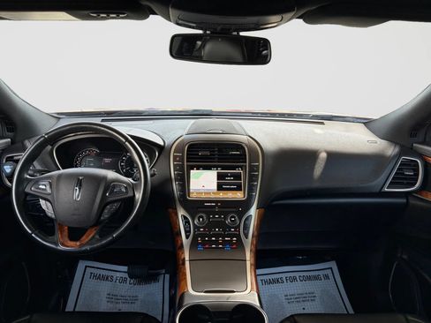 Used 2016 Lincoln MKX Reserve w/ Technology Package AWD/4WD image 22