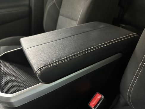 Certified 2025 GMC Terrain Elevation image 37