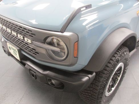 Used 2023 Ford Bronco Badlands w/ Sasquatch Package image 9