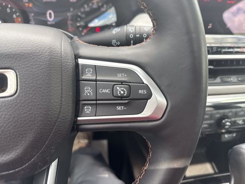 Used 2022 Jeep Compass Limited w/ Sun and Sound Group AWD/4WD image 20