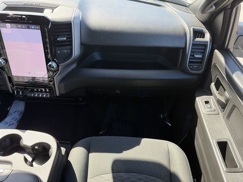 Used 2026 RAM 2500 Tradesman AWD/4WD image 16