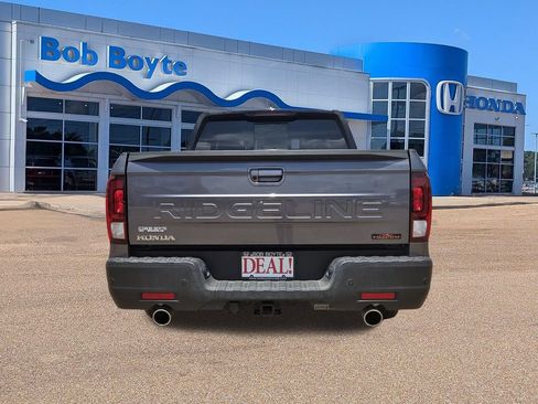 Used 2024 Honda Ridgeline TrailSport image 6