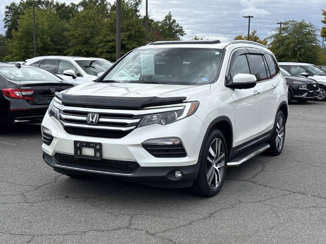 Used 2016 Honda Pilot Touring image 5