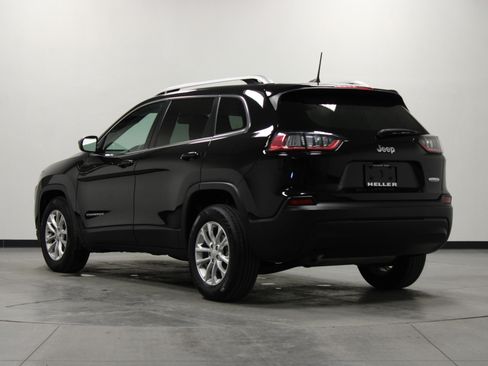 Used 2019 Jeep Cherokee Latitude w/ Popular Appearance Group image 6