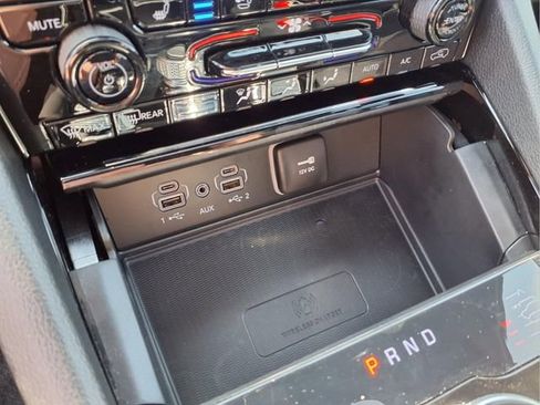 New 2025 Jeep Grand Cherokee L Overland w/ Advanced Protech Group III AWD/4WD image 23