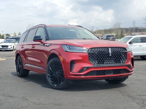 New 2026 Lincoln Aviator Reserve w/ Jet Appearance Package AWD/4WD image 1