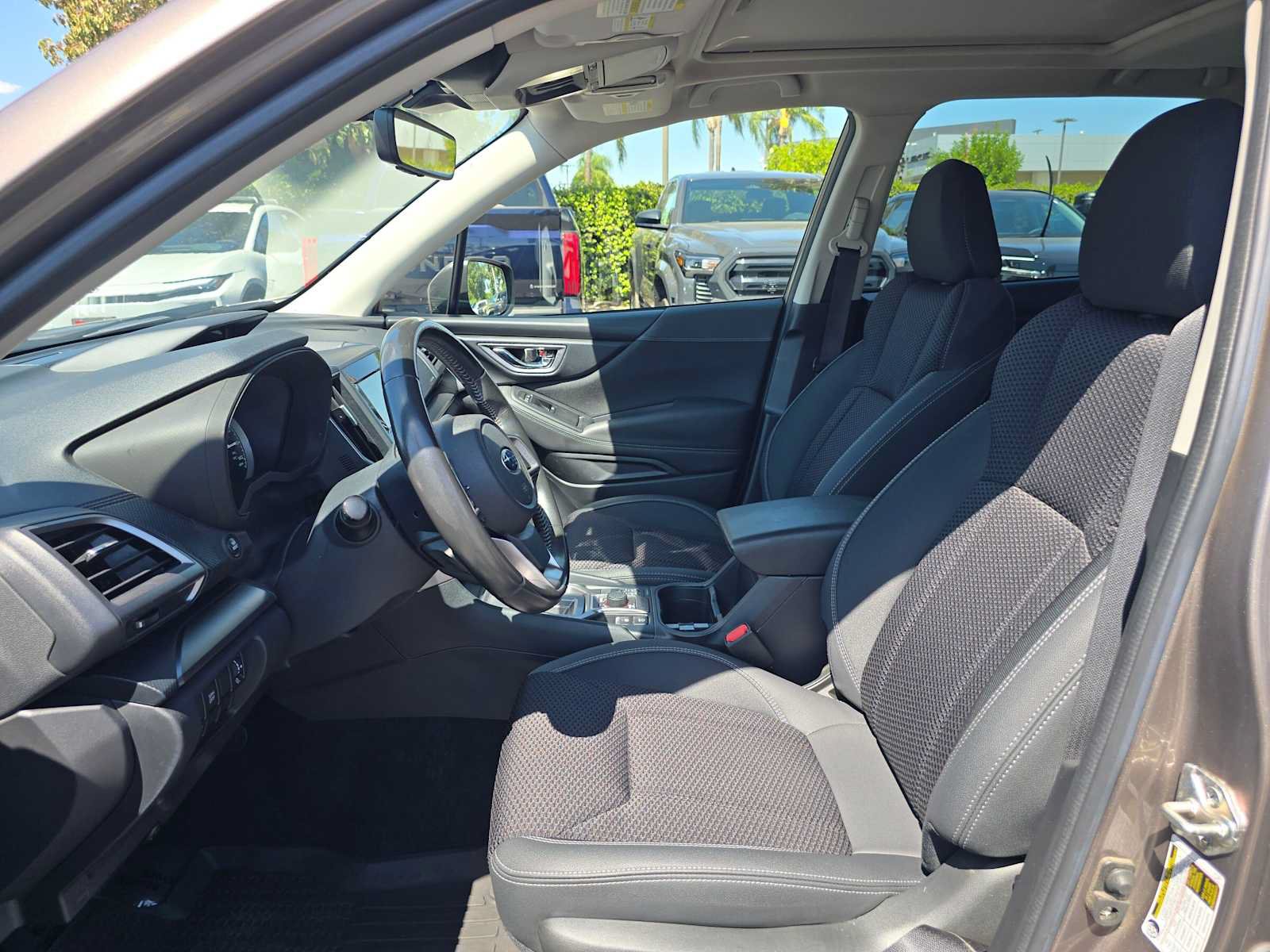 Used 2023 Subaru Forester Premium AWD/4WD image 20