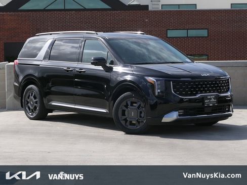 New 2026 Kia Carnival SX image 1