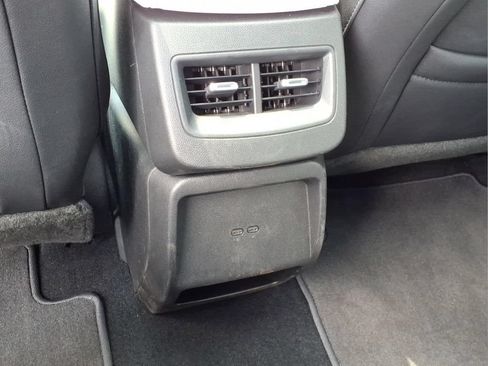 Used 2026 Chevrolet Equinox EV LT FWD image 18