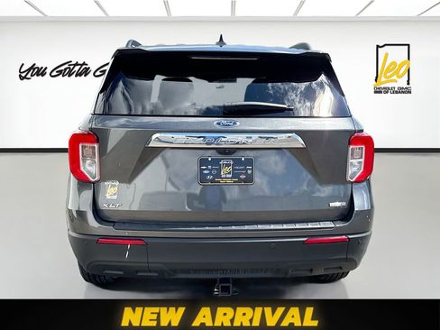 Used 2020 Ford Explorer XLT w/ Comfort Package image 6