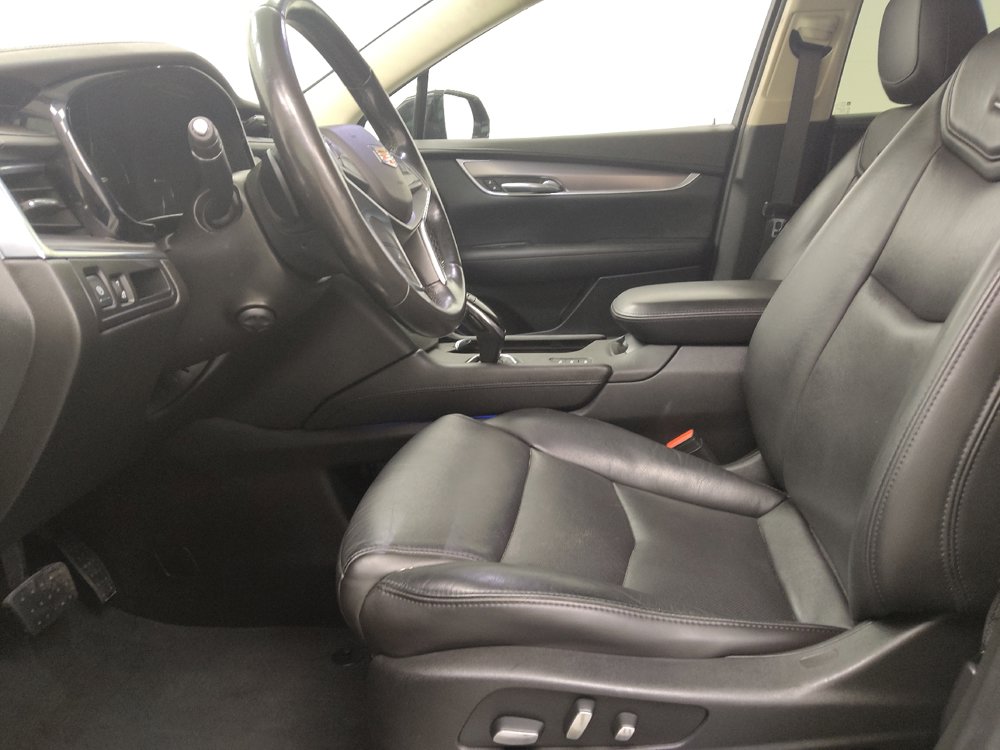 Used 2018 Cadillac XT5 Luxury AWD/4WD image 17