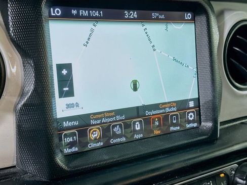 Used 2021 Jeep Wrangler Sport AWD/4WD image 17