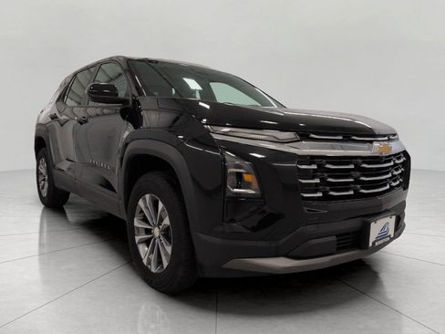Used 2025 Chevrolet Equinox LT AWD/4WD image 1