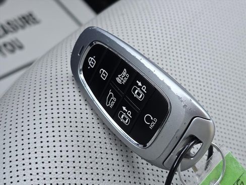 Used 2024 Hyundai Tucson Limited image 22