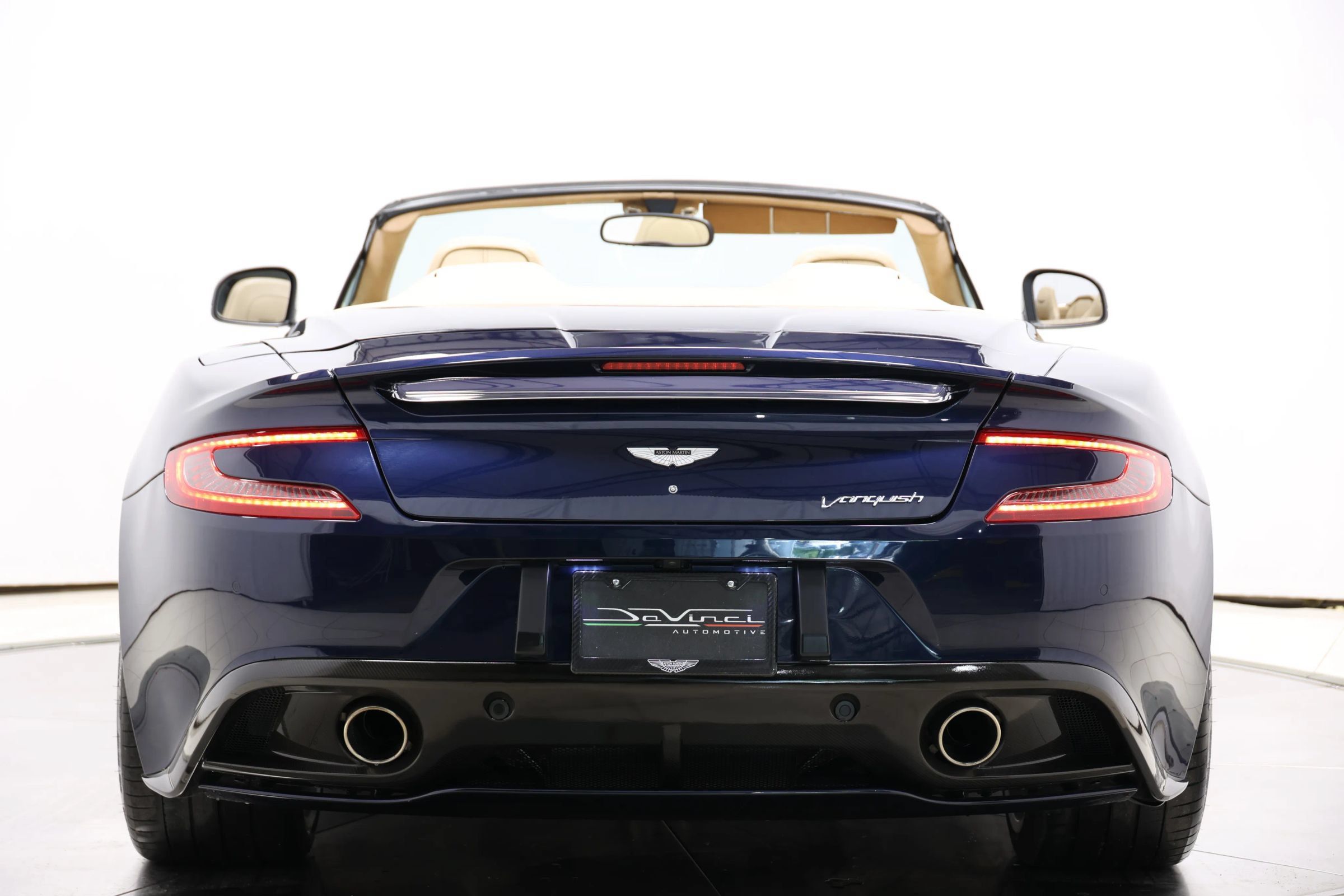 Used 2016 Aston Martin Vanquish Volante RWD image 49