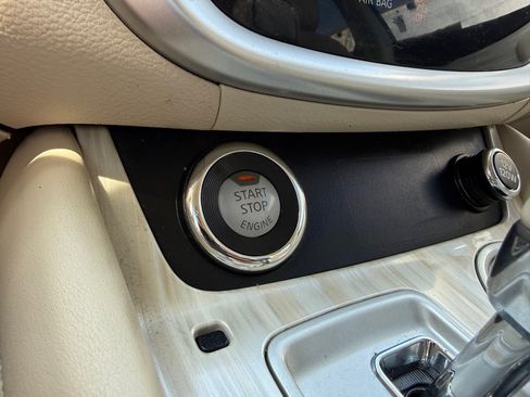 Used 2015 Nissan Murano SV FWD image 26