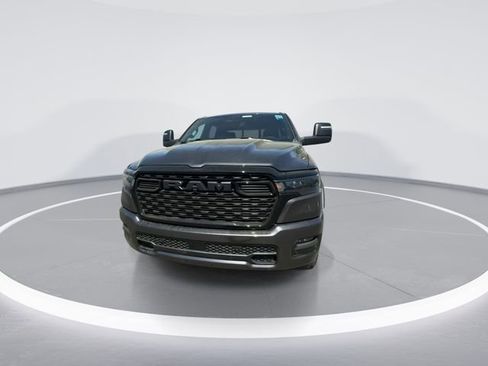 New 2026 RAM 1500 4x4 Crew Cab image 3