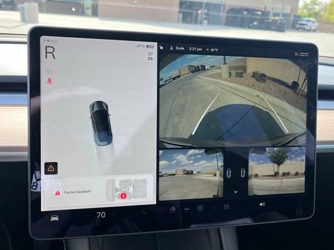 Used 2021 Tesla Model 3 Long Range image 17