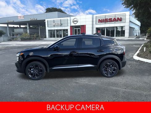 Used 2026 Nissan Kicks SR image 6