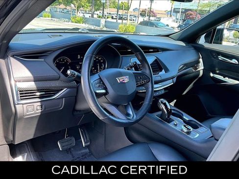 Used 2023 Cadillac XT4 Sport w/ Cold Weather Package FWD image 16