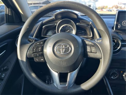 Used 2018 Toyota Yaris iA image 16