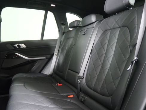 Certified 2025 BMW X5 xDrive40i image 16